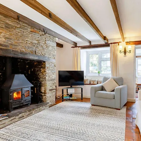 2 Bed In Wadebridge 87231 Egloshayle