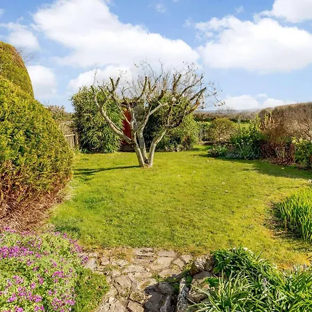 Holiday home 2 Bed In Wadebridge 87231 Egloshayle
